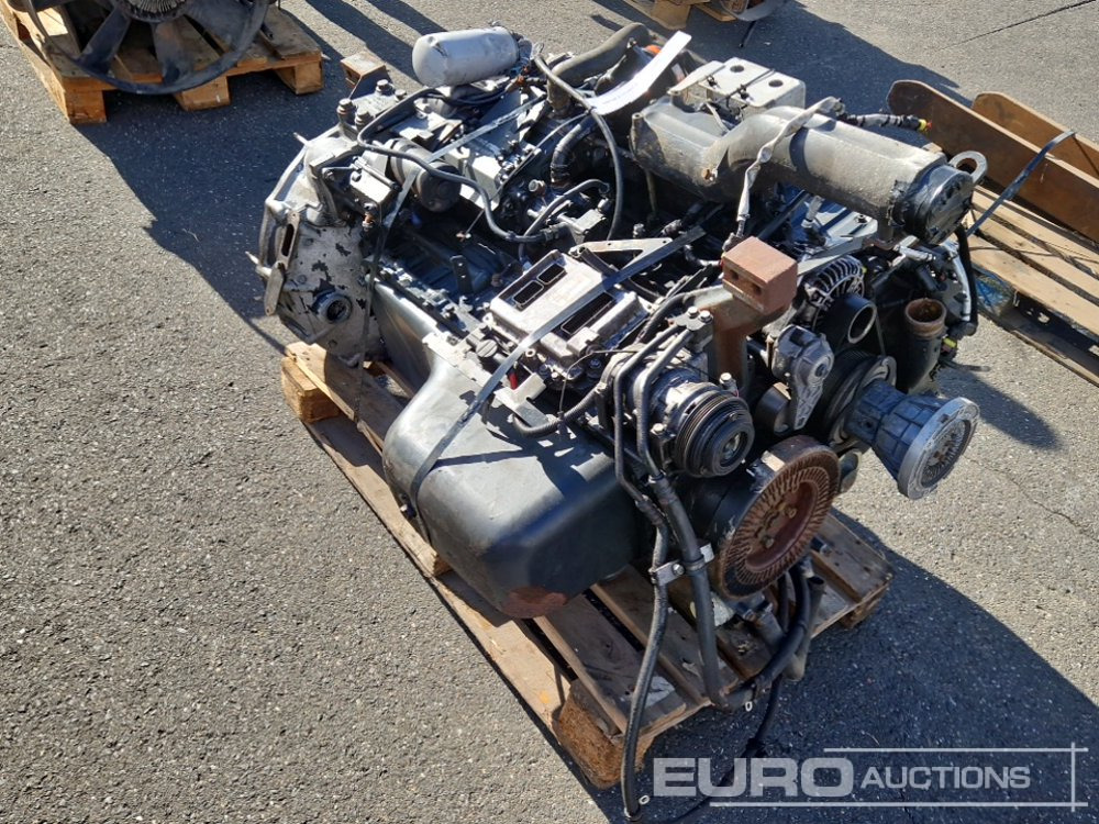 Iveco 6 Cylinder Turbo Diesel Engine - Engine: picture 2 Iveco 6 Cylinder Turbo Diesel Engine - Engine: picture 2