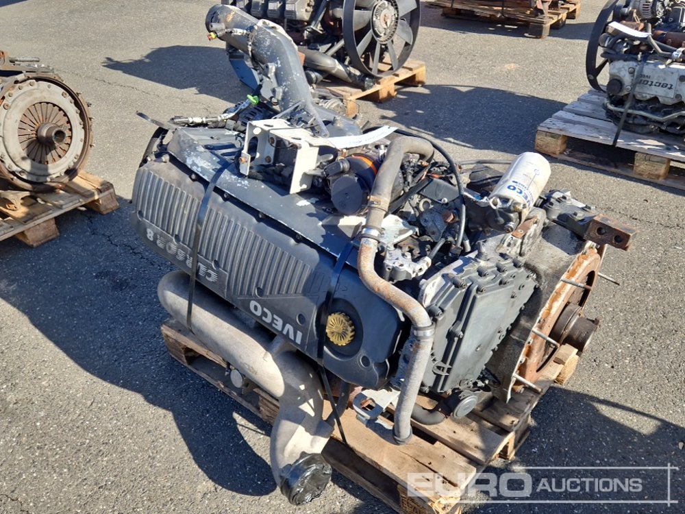 Iveco 6 Cylinder Turbo Diesel Engine - Engine: picture 4 Iveco 6 Cylinder Turbo Diesel Engine - Engine: picture 4