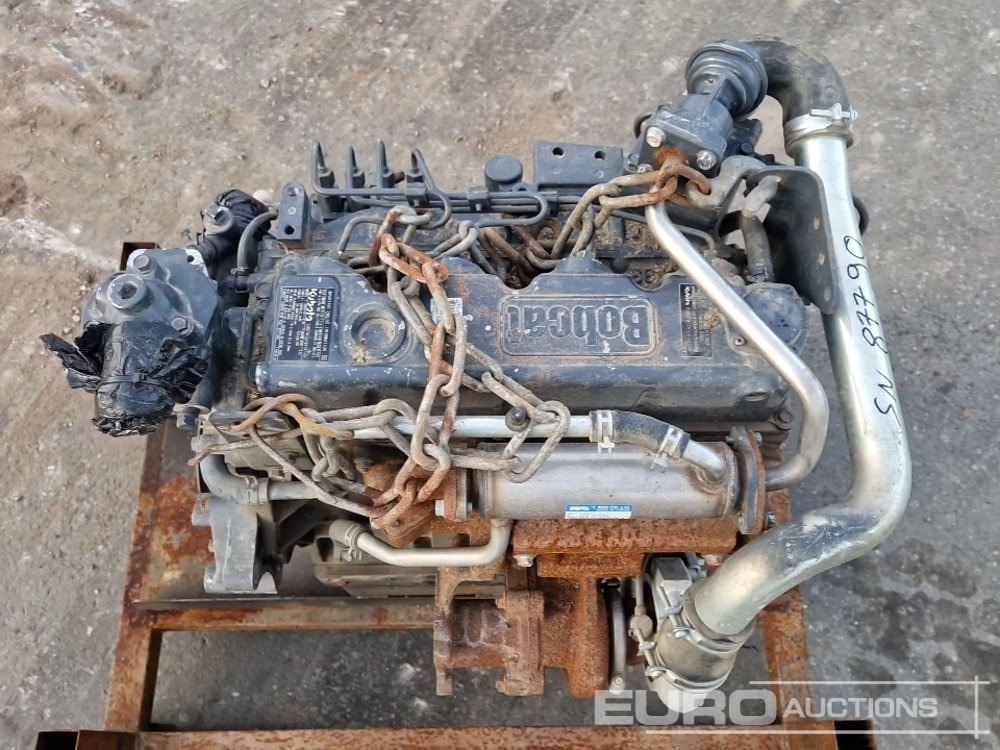 Kubota 4 Cylinder Turbo Diesel Engine - Engine: picture 5 Kubota 4 Cylinder Turbo Diesel Engine - Engine: picture 5
