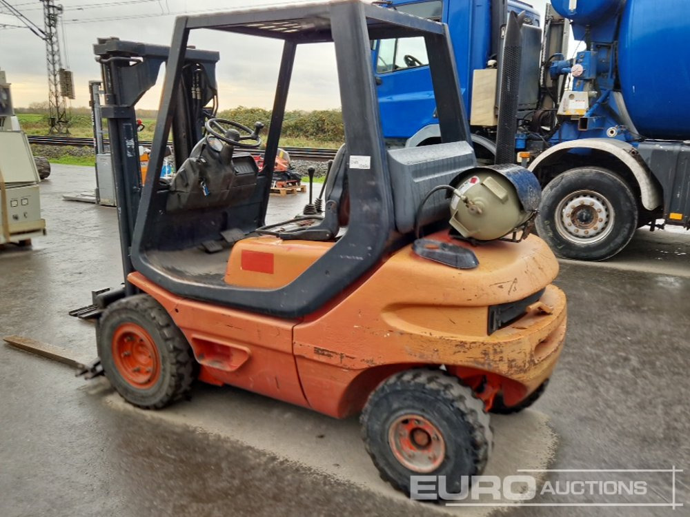 Linde H20T - Forklift: picture 3 Linde H20T - Forklift: picture 3