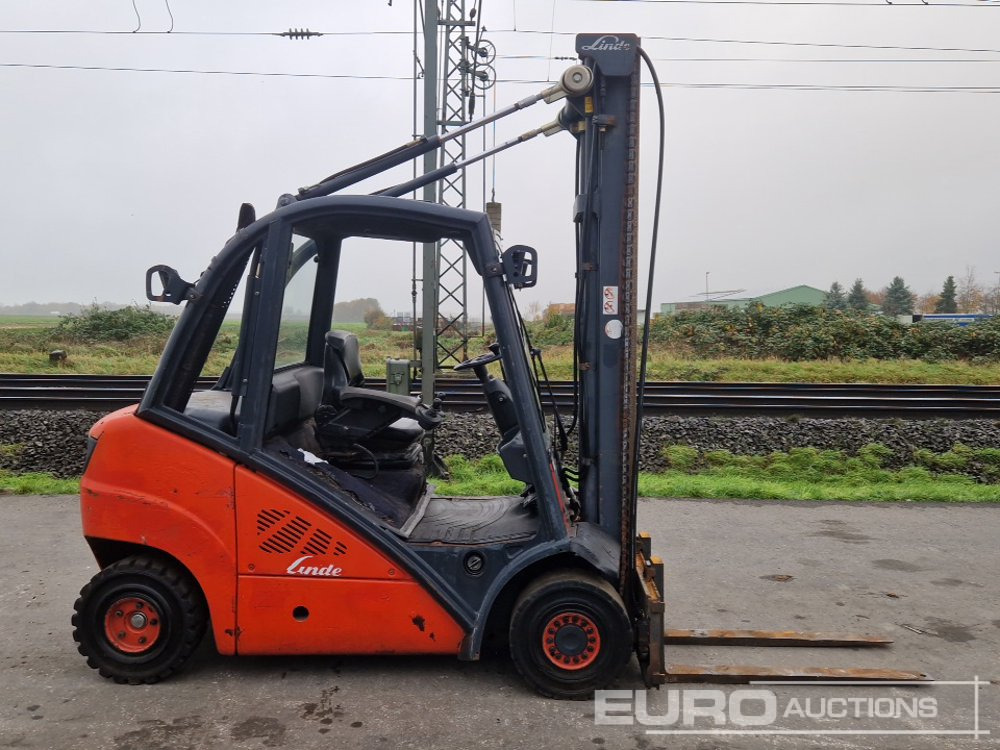 Linde H25 - Diesel forklift: picture 5 Linde H25 - Diesel forklift: picture 5