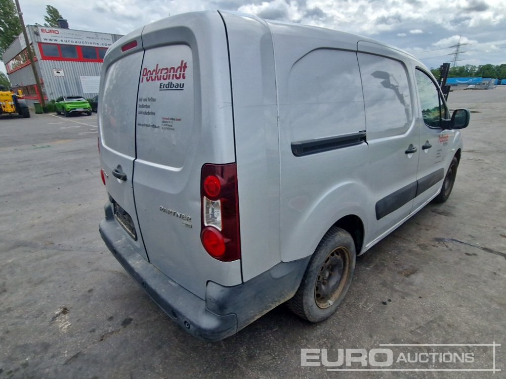 Peugeot Partner - Small van: picture 5 Peugeot Partner - Small van: picture 5