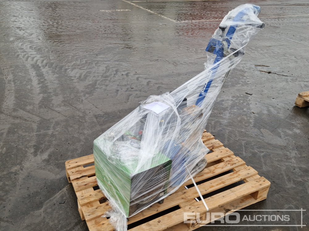 Remko PGM30 Gas Heater + Husqvarna BMP215B Petrol Floor Grinder - Construction equipment: picture 1 Remko PGM30 Gas Heater + Husqvarna BMP215B Petrol Floor Grinder - Construction equipment: picture 1