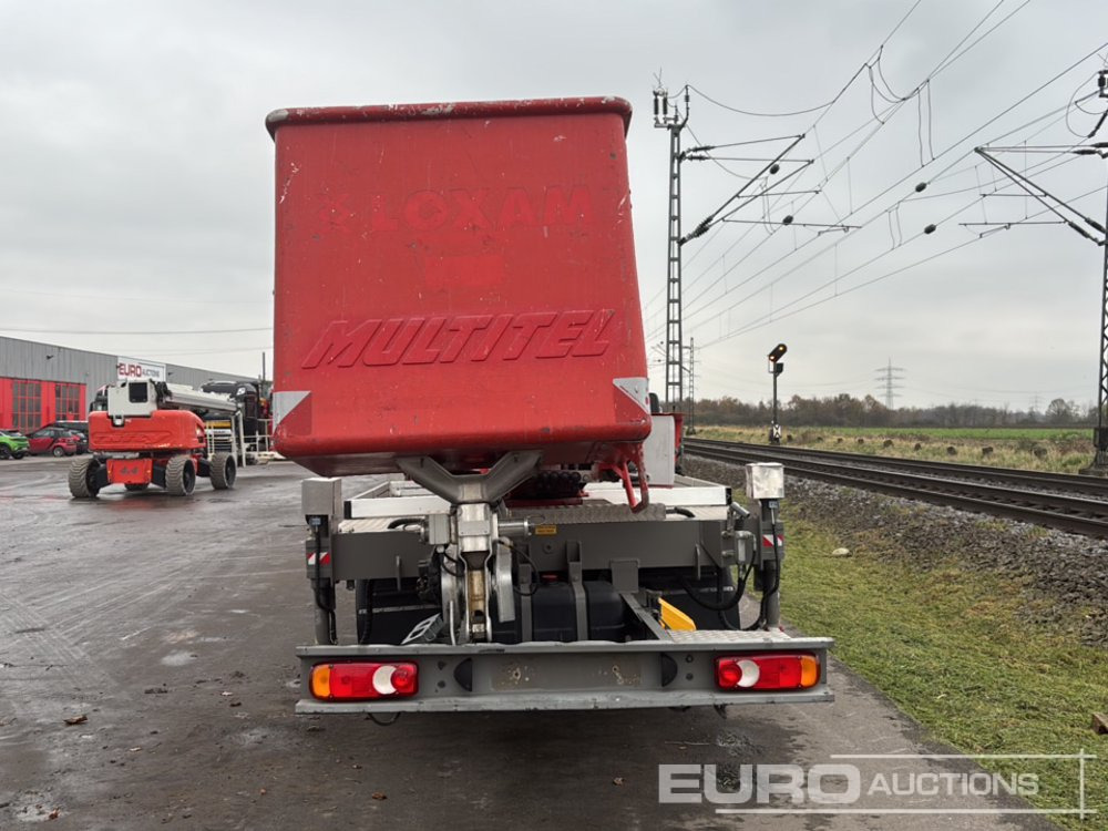 Renault 120 DXI - Truck mounted aerial platform: picture 4 Renault 120 DXI - Truck mounted aerial platform: picture 4