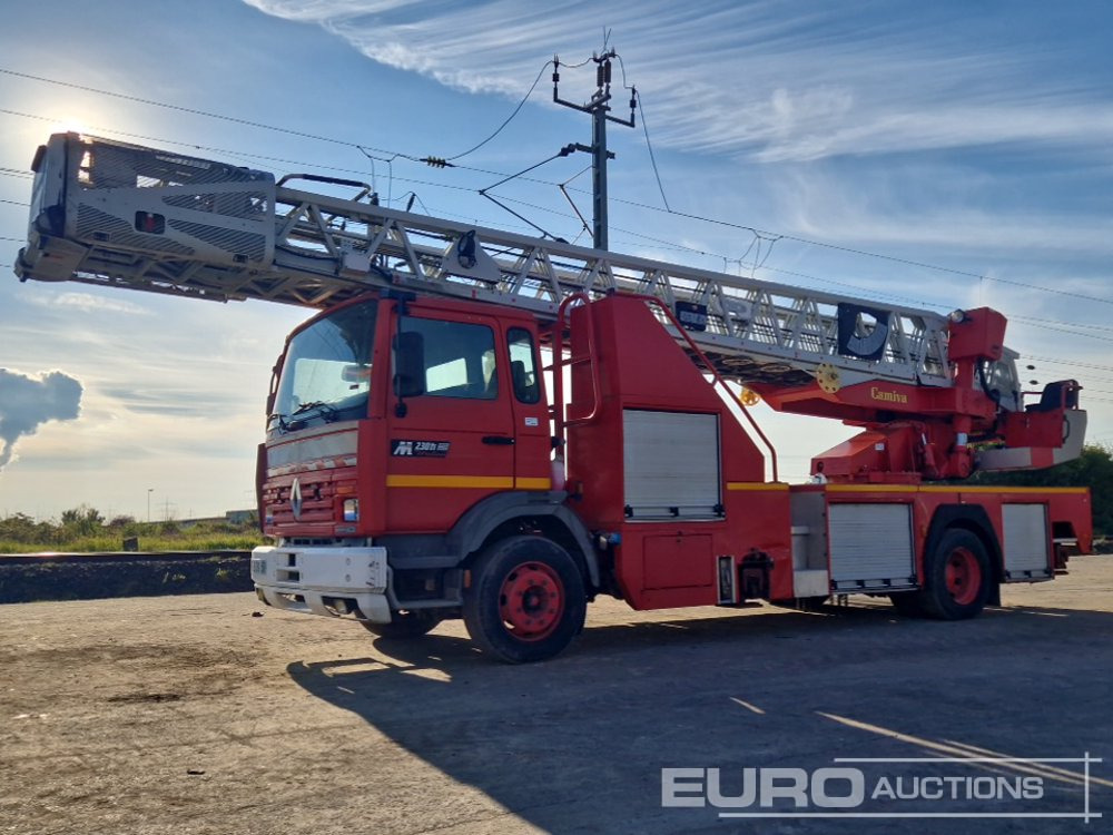 Renault M230TI 4x2 Firebrigade Access Truck, Manual Gearbox - Truck mounted aerial platform: picture 1 Renault M230TI 4x2 Firebrigade Access Truck, Manual Gearbox - Truck mounted aerial platform: picture 1