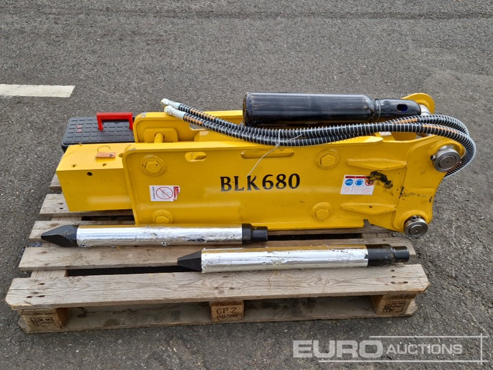 Unused 2025 BLK 680 - Hydraulic hammer: picture 1 Unused 2025 BLK 680 - Hydraulic hammer: picture 1