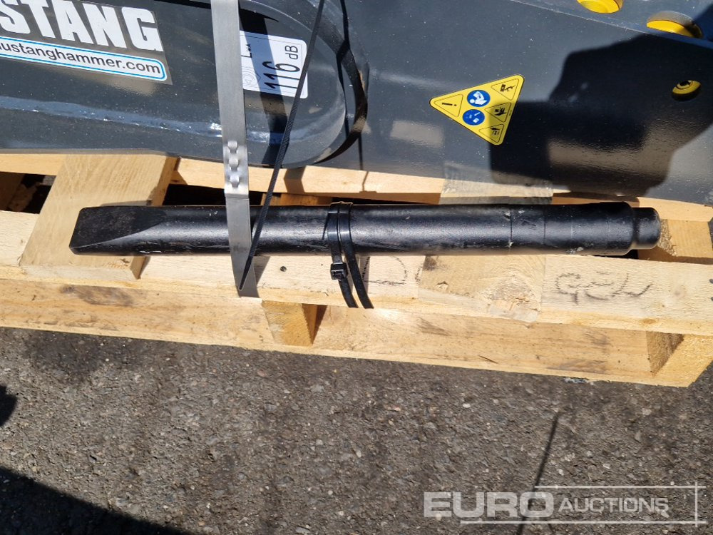 Unused 2025 Mustang HM102 - Hydraulic hammer: picture 5 Unused 2025 Mustang HM102 - Hydraulic hammer: picture 5