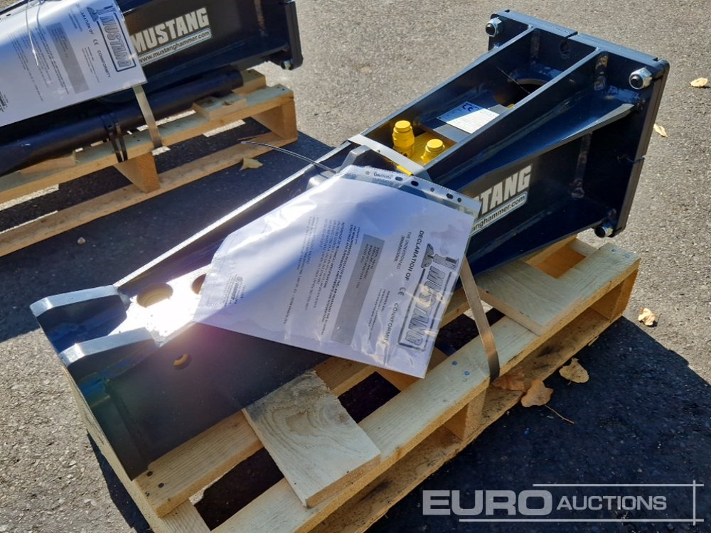 Unused 2025 Mustang HM102 - Hydraulic hammer: picture 1 Unused 2025 Mustang HM102 - Hydraulic hammer: picture 1