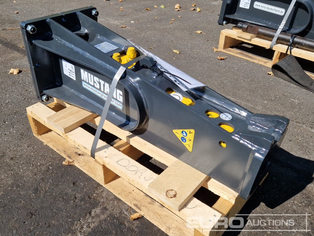 Unused 2025 Mustang HM152 - Hydraulic hammer: picture 4 Unused 2025 Mustang HM152 - Hydraulic hammer: picture 4