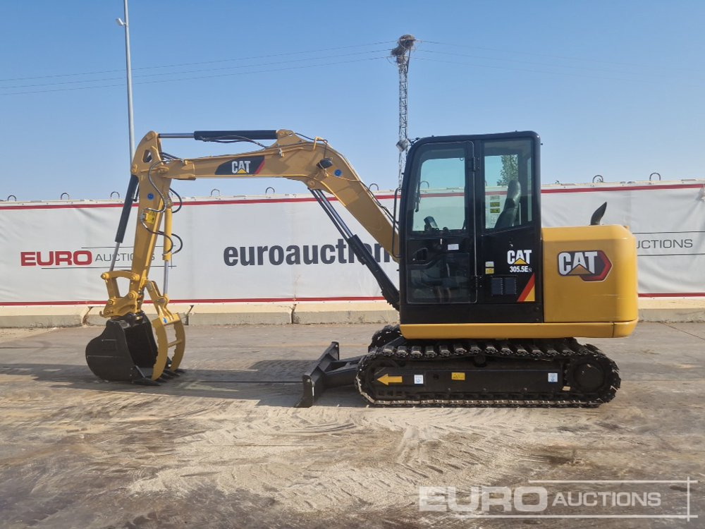 2019 CAT 305.5 E2 - Mini excavator: picture 2 2019 CAT 305.5 E2 - Mini excavator: picture 2