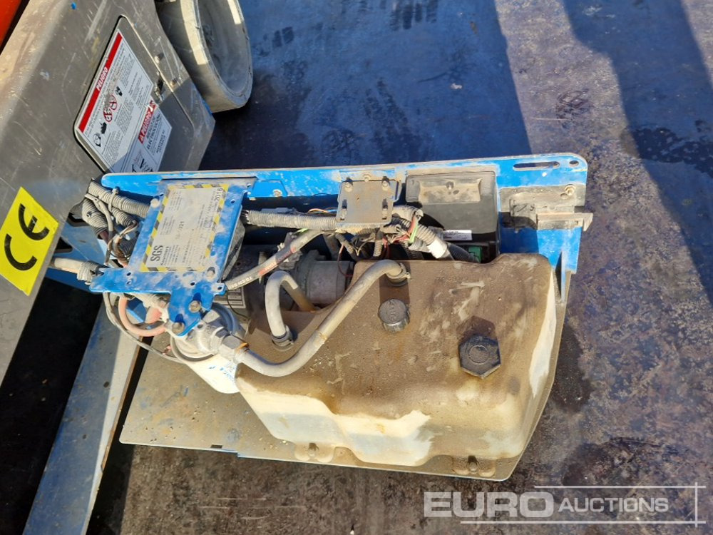 Aerial platform Genie GS2632: picture 16
