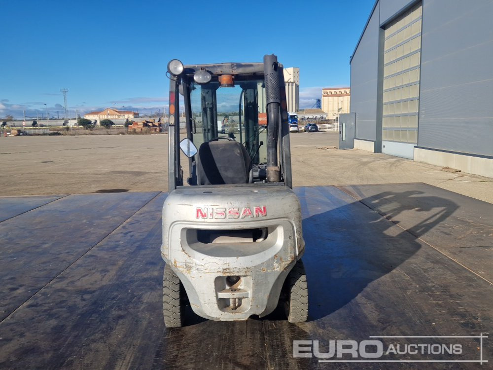 Nissan 25 - Forklift: picture 4 Nissan 25 - Forklift: picture 4