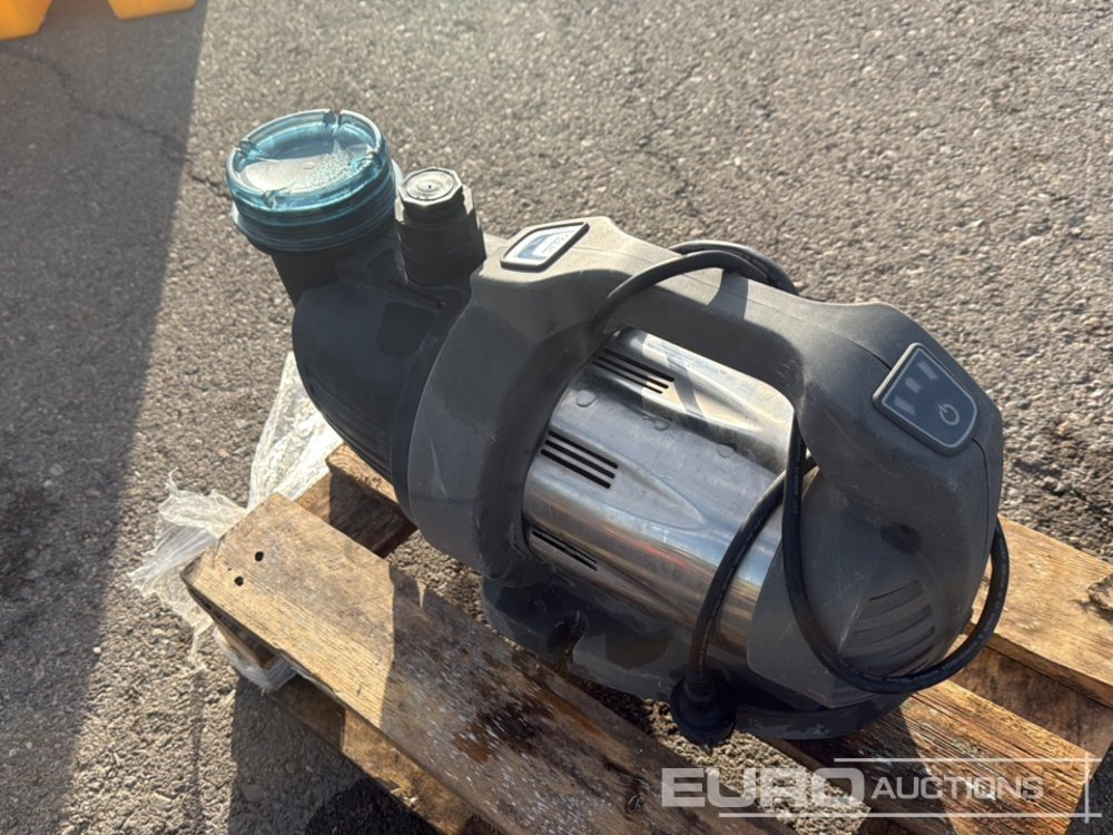 Oase Water Pump - Water pump: picture 4 Oase Water Pump - Water pump: picture 4