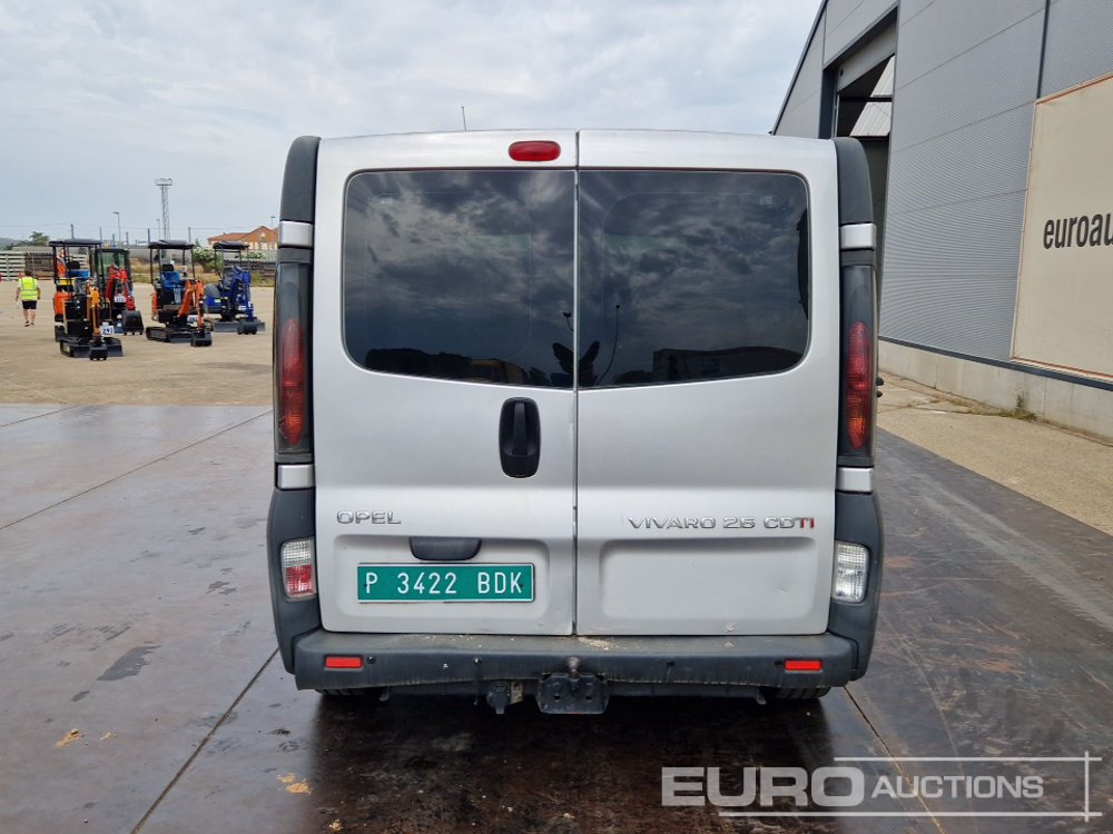 2005 Opel Vivaro - Van: picture 4 2005 Opel Vivaro - Van: picture 4