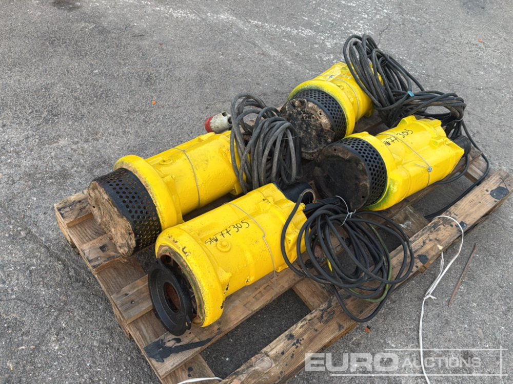 Wacker PS 3 1503 Water Pump (2 of), Tsurimi RTZ32-2 Water Pump (2 of) / Bomba Agua - Water pump: picture 1 Wacker PS 3 1503 Water Pump (2 of), Tsurimi RTZ32-2 Water Pump (2 of) / Bomba Agua - Water pump: picture 1