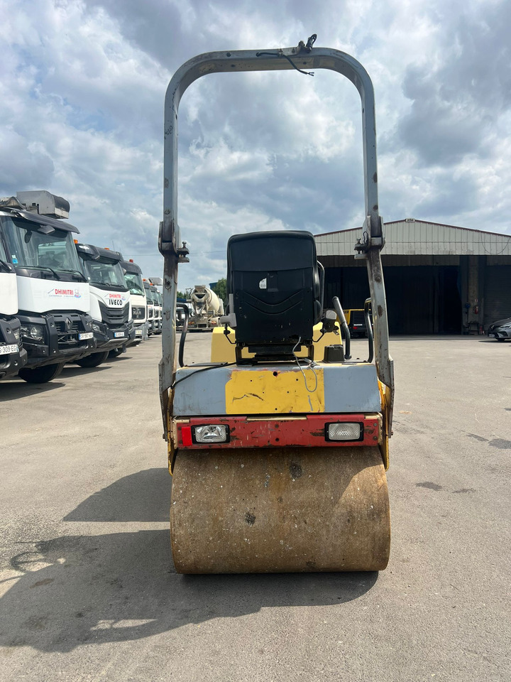 DYNAPAC CC102 - Compactor: picture 3 DYNAPAC CC102 - Compactor: picture 3