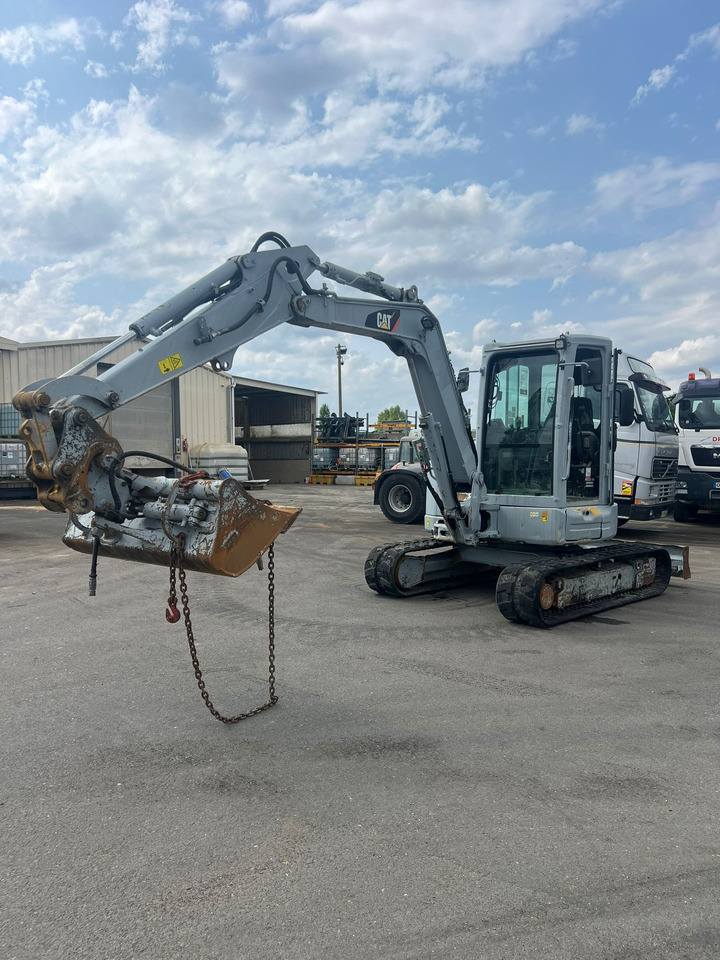 Mini-pelle Caterpillar 305E2 - Mini excavator: picture 1 Mini-pelle Caterpillar 305E2 - Mini excavator: picture 1