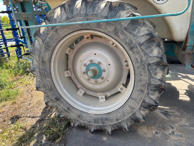 Amazone BBG S 330 Plus - Sprayer: picture 5 Amazone BBG S 330 Plus - Sprayer: picture 5