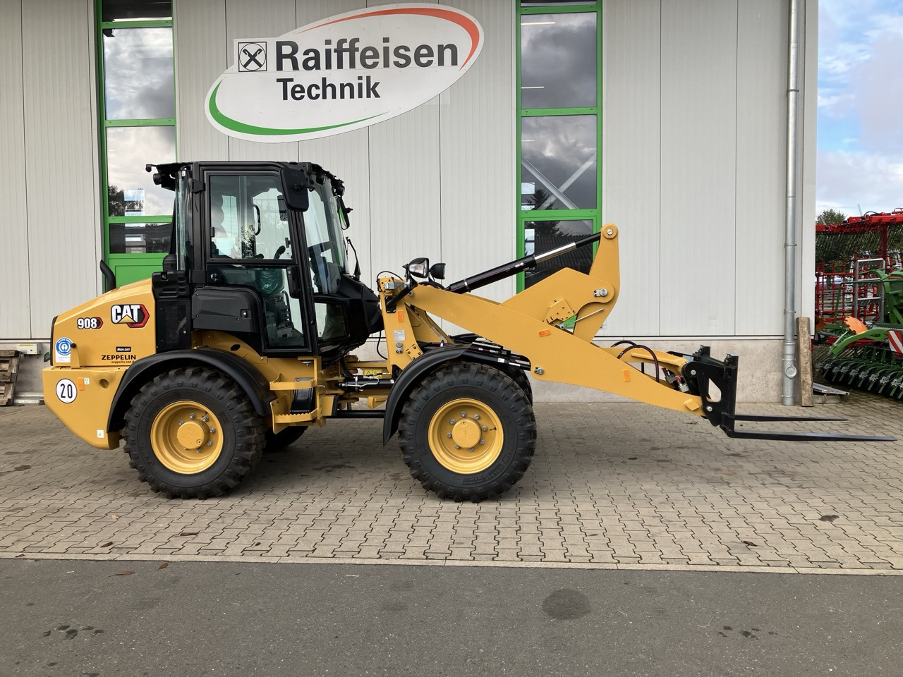 Caterpillar 908 HL - Wheel loader: picture 1 Caterpillar 908 HL - Wheel loader: picture 1