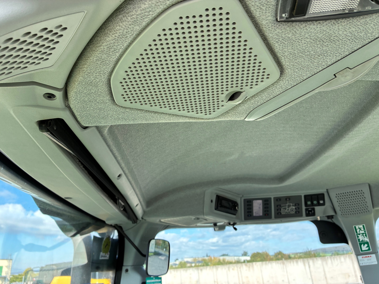 Claas Axion 870 - Farm tractor: picture 3 Claas Axion 870 - Farm tractor: picture 3