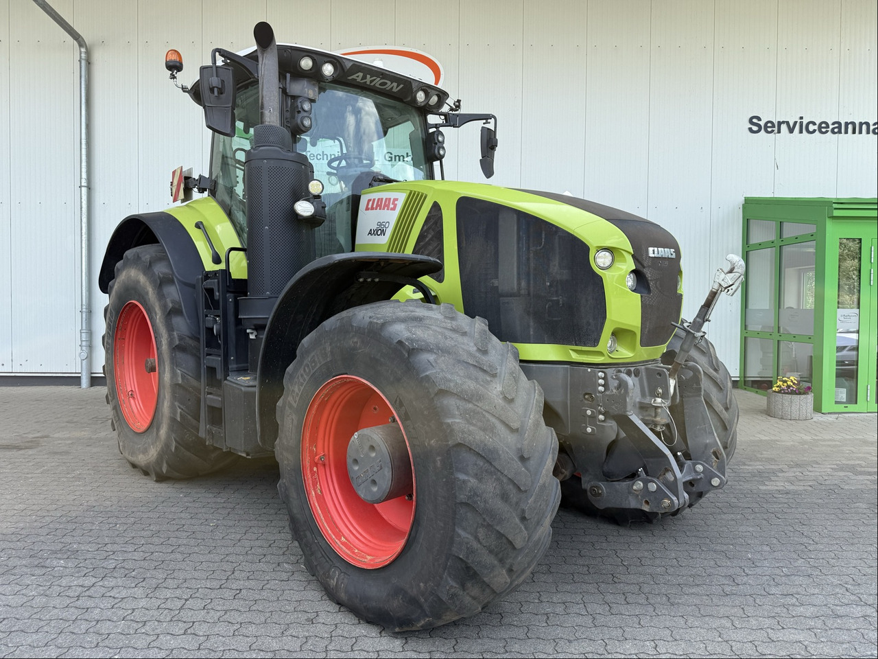 Claas Axion 960 - Farm tractor: picture 1 Claas Axion 960 - Farm tractor: picture 1