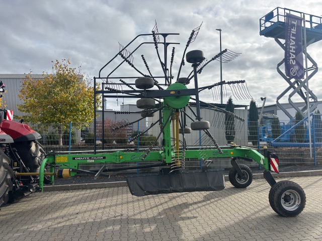 Deutz-Fahr Swatmaster 7642 - Tedder/ Rake: picture 1 Deutz-Fahr Swatmaster 7642 - Tedder/ Rake: picture 1