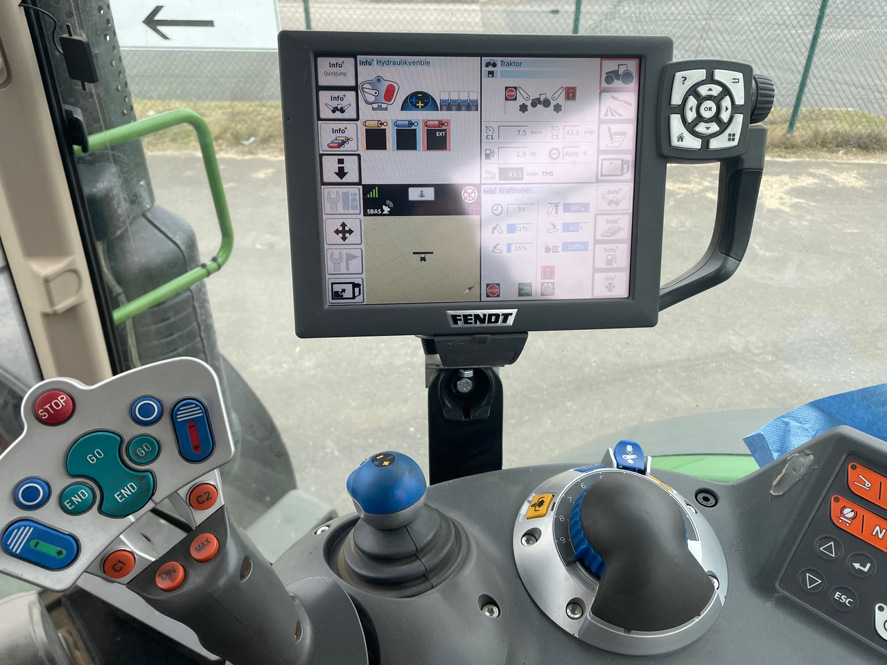 Fendt 313 Vario S4 ProfiPlus - Farm tractor: picture 3 Fendt 313 Vario S4 ProfiPlus - Farm tractor: picture 3