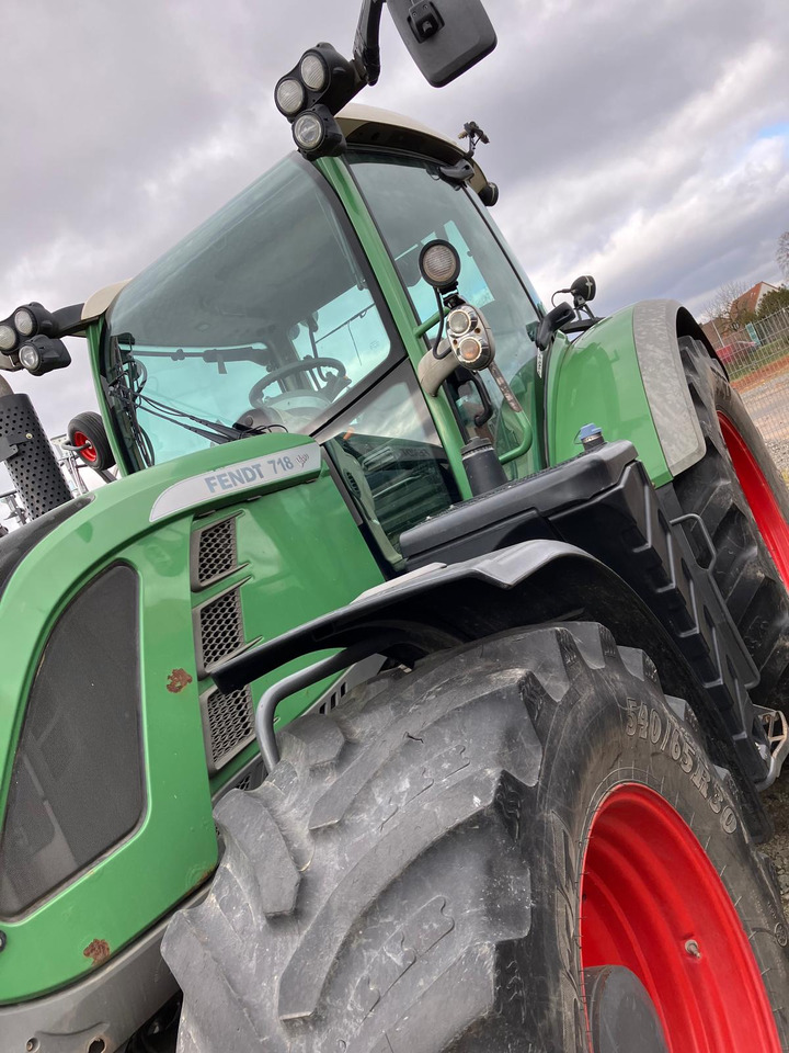 Fendt 718 Vario Profi - Farm tractor: picture 3 Fendt 718 Vario Profi - Farm tractor: picture 3