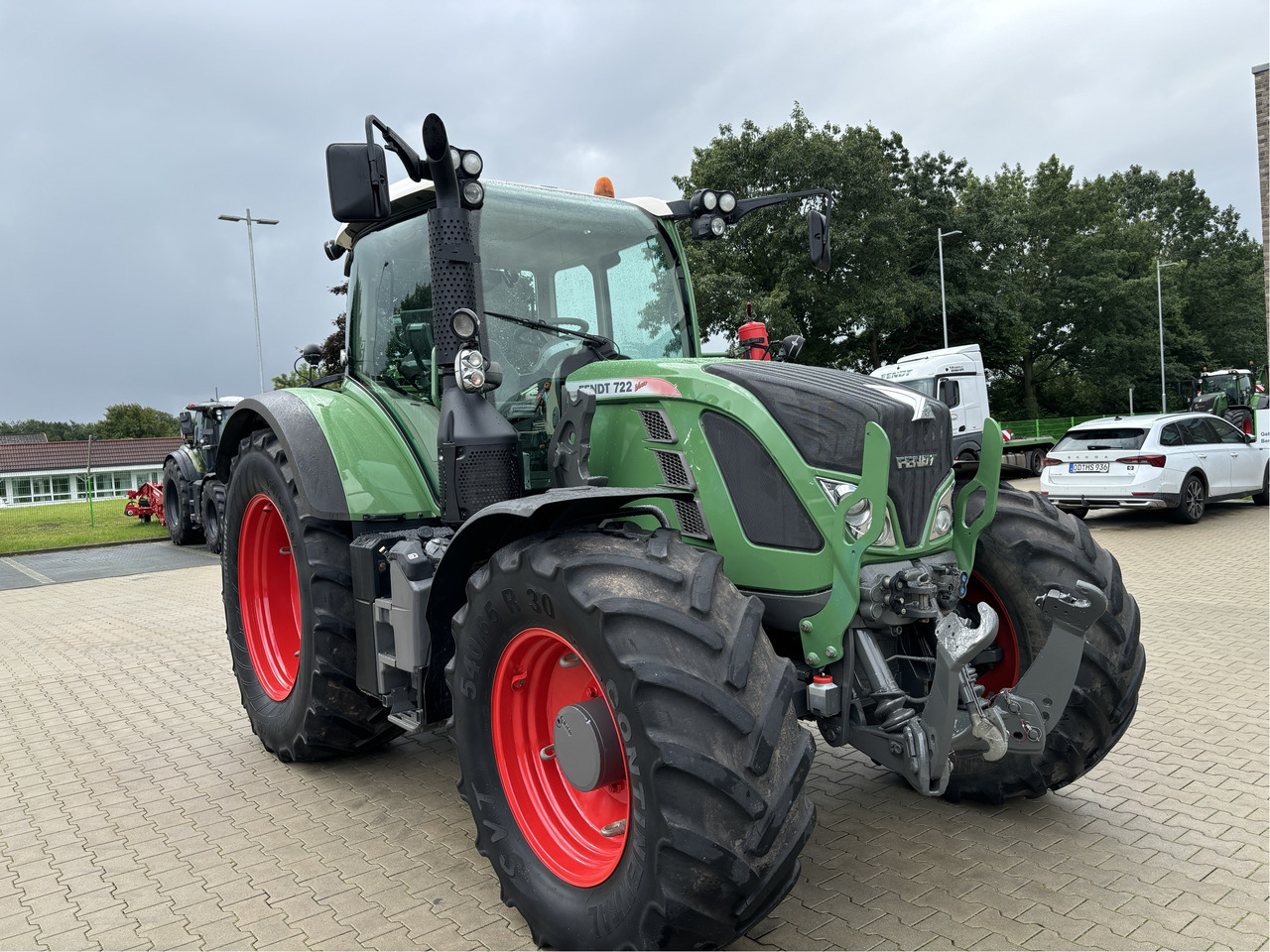 Fendt 722 Vario SCR ProfiPlus - Farm tractor: picture 1 Fendt 722 Vario SCR ProfiPlus - Farm tractor: picture 1