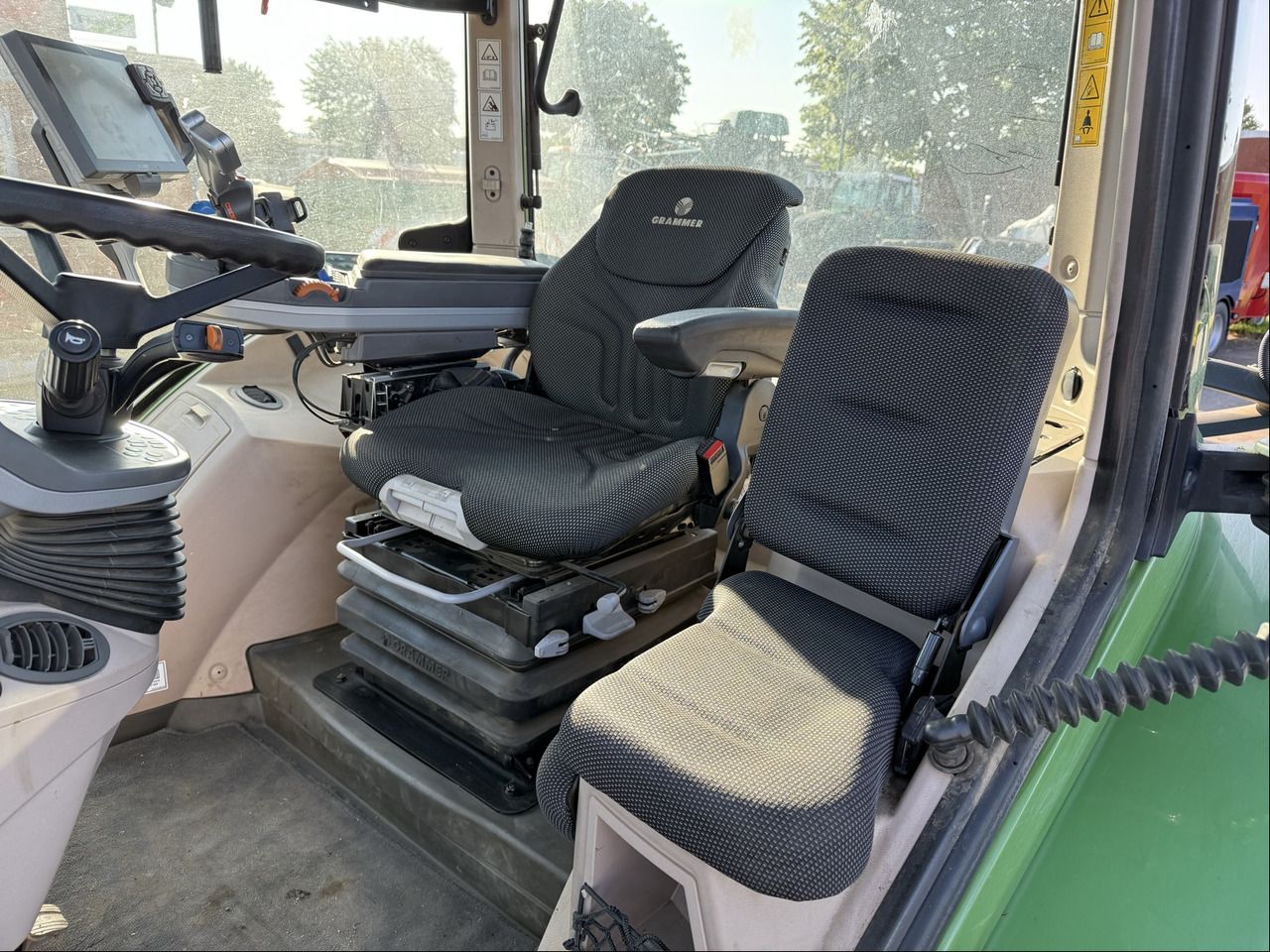 Fendt 724 Vario S4 ProfiPlus - Farm tractor: picture 2 Fendt 724 Vario S4 ProfiPlus - Farm tractor: picture 2