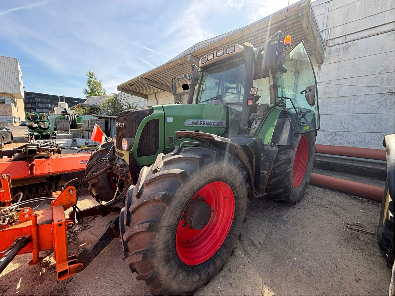 Fendt 817 Vario TMS - Farm tractor: picture 1 Fendt 817 Vario TMS - Farm tractor: picture 1