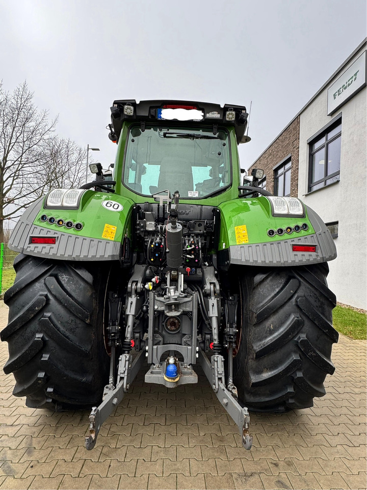Fendt 933 Vario Gen6 Profi Plus - Farm tractor: picture 5 Fendt 933 Vario Gen6 Profi Plus - Farm tractor: picture 5