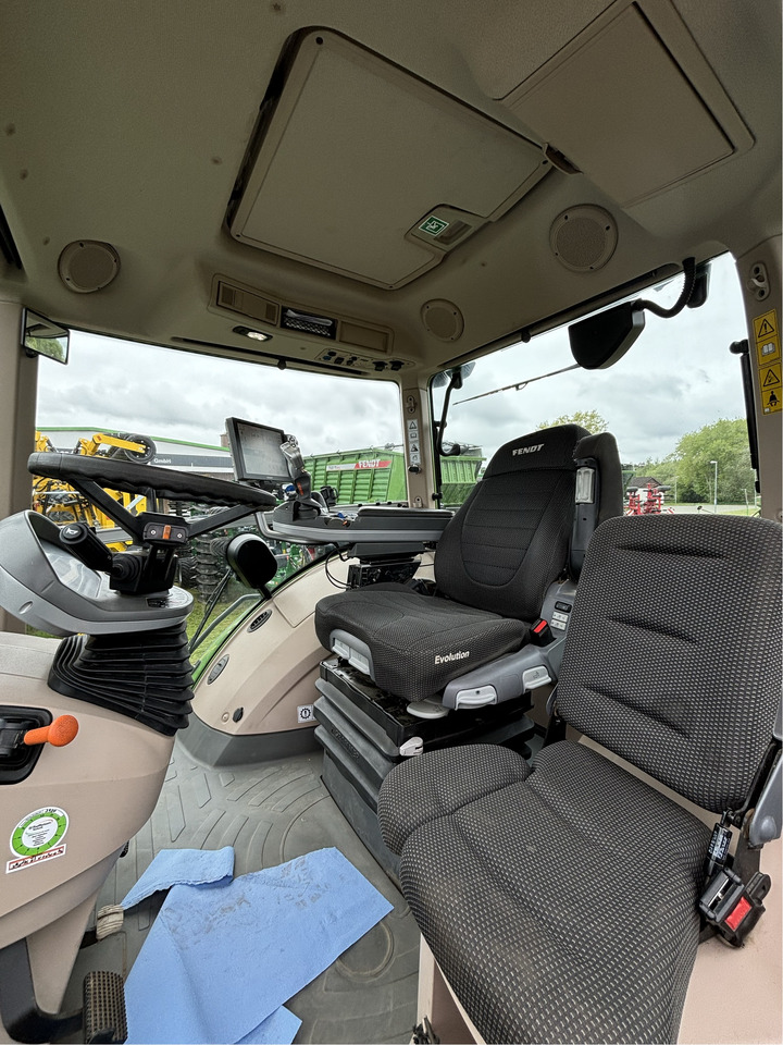 Farm tractor Fendt 942 Vario Gen6 ProfiPlus: picture 13