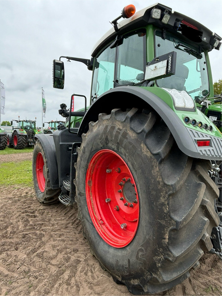 Farm tractor Fendt 942 Vario Gen6 ProfiPlus: picture 7