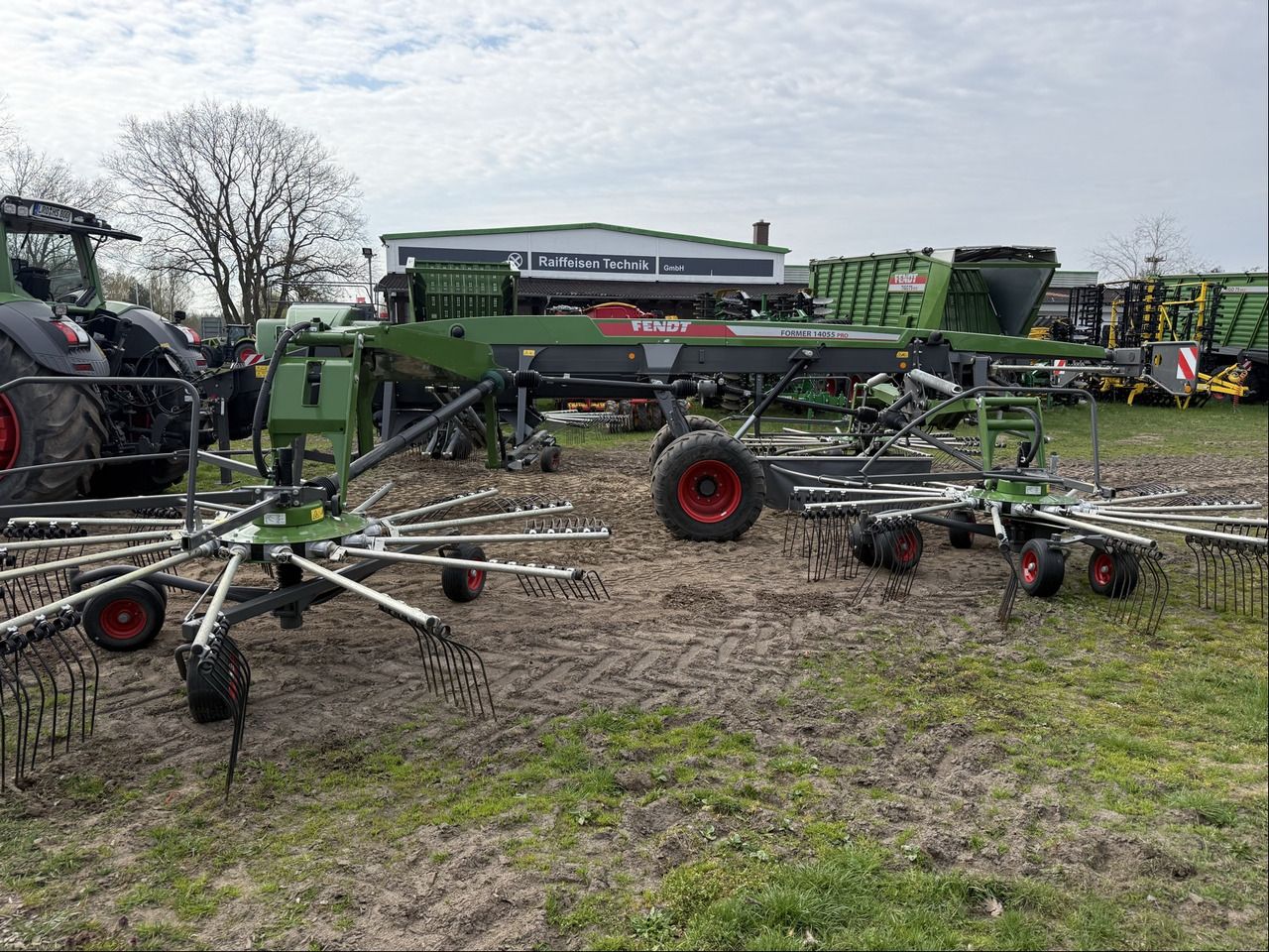 Fendt Former 14055 Generation 2 - Tedder/ Rake: picture 3 Fendt Former 14055 Generation 2 - Tedder/ Rake: picture 3