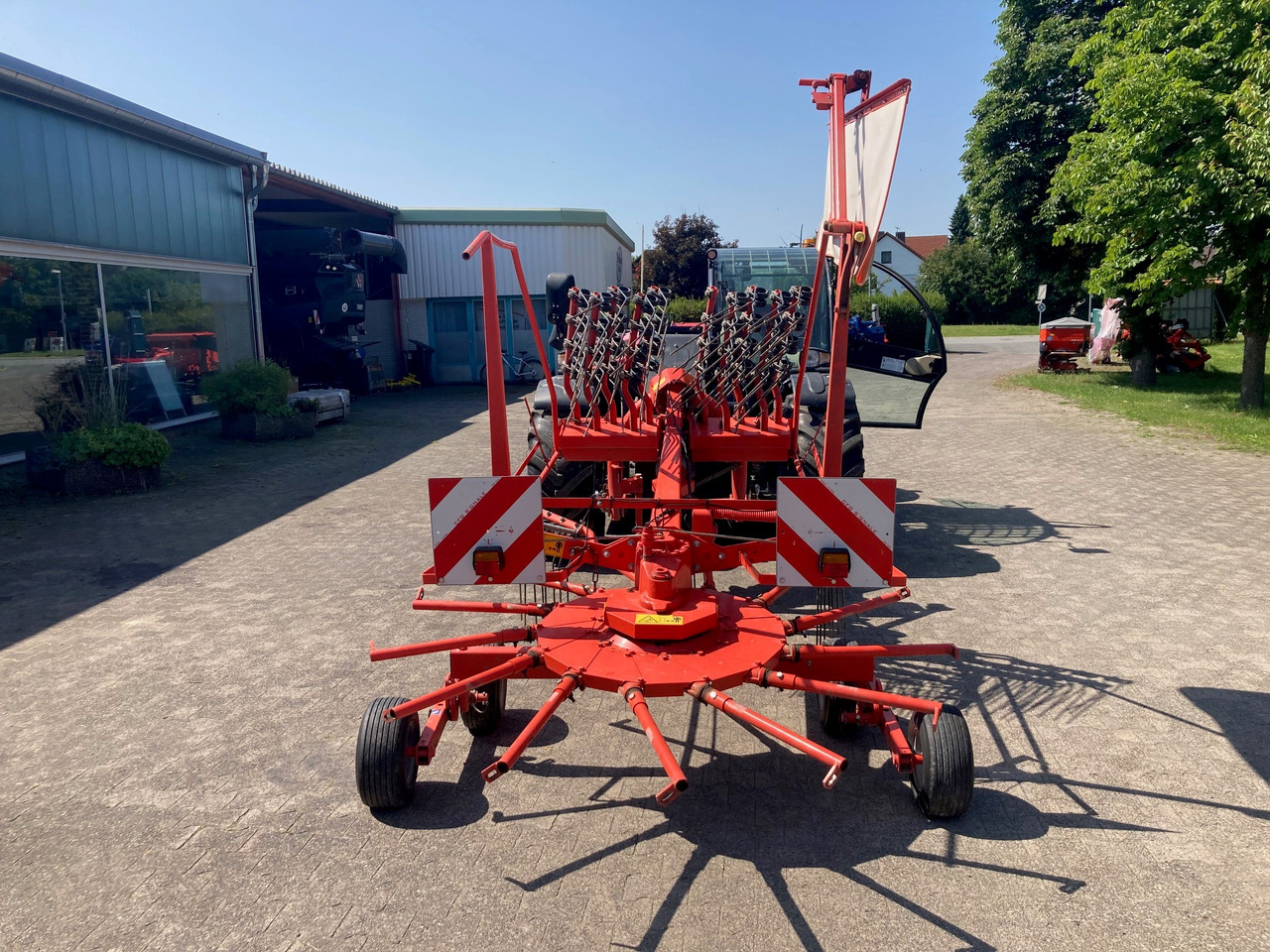 Kuhn Schwader GA 4521 - Tedder/ Rake: picture 4 Kuhn Schwader GA 4521 - Tedder/ Rake: picture 4