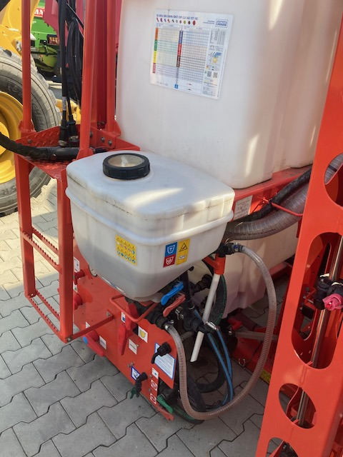 Maschio TEMPO 1201 Bravo - Tractor mounted sprayer: picture 5 Maschio TEMPO 1201 Bravo - Tractor mounted sprayer: picture 5