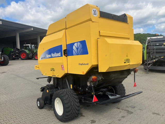 New Holland BR 7070 Crop Cutter II - Hay and forage equipment: picture 3 New Holland BR 7070 Crop Cutter II - Hay and forage equipment: picture 3