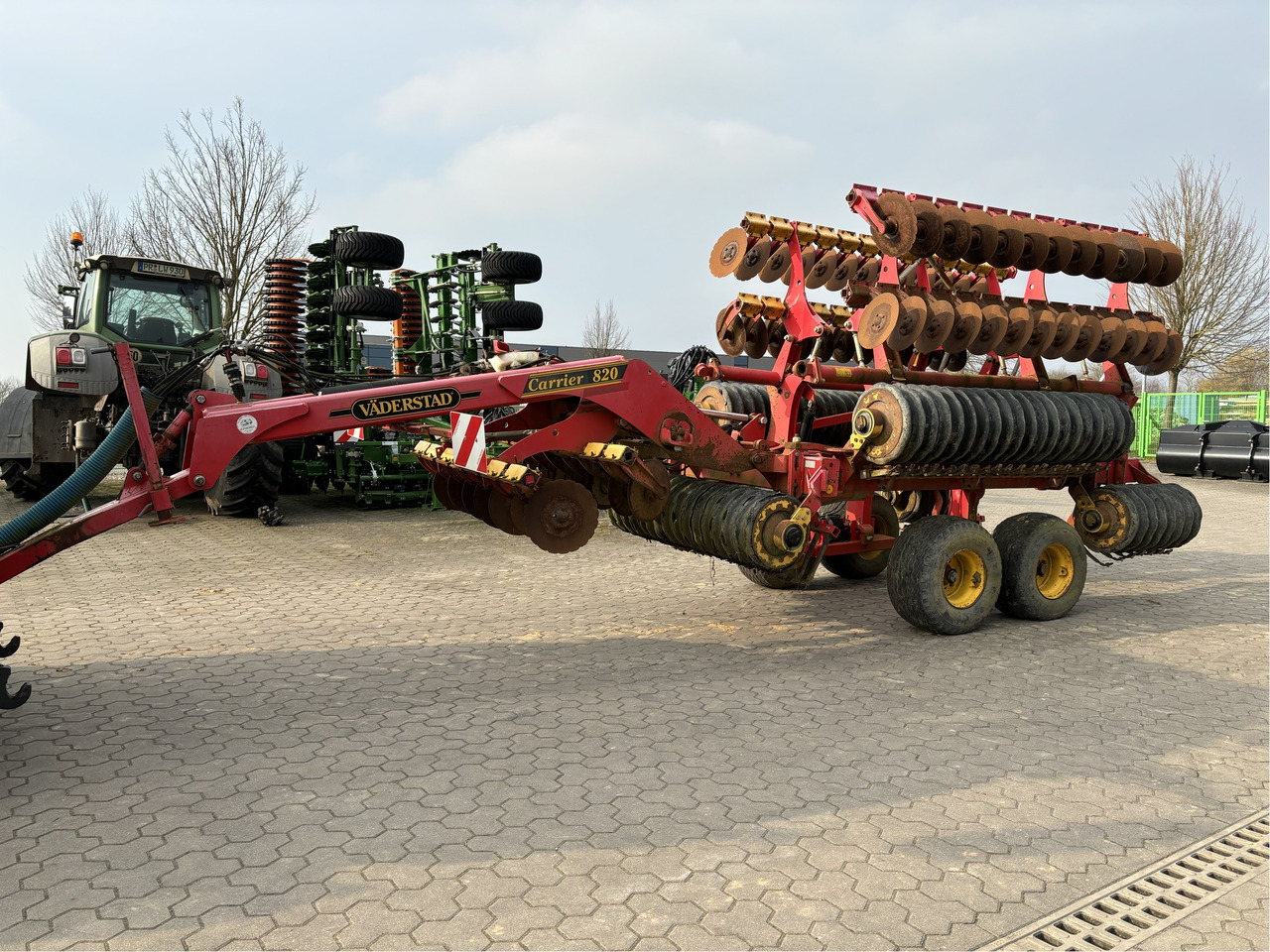 Väderstad Carrier CR 820 - Disc harrow: picture 1 Väderstad Carrier CR 820 - Disc harrow: picture 1