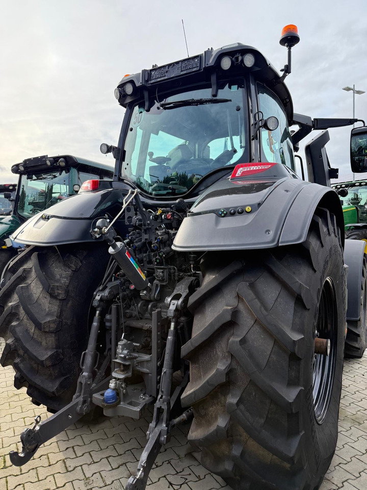 Valtra Q 285 Rückfahrienrichtung - Farm tractor: picture 3 Valtra Q 285 Rückfahrienrichtung - Farm tractor: picture 3