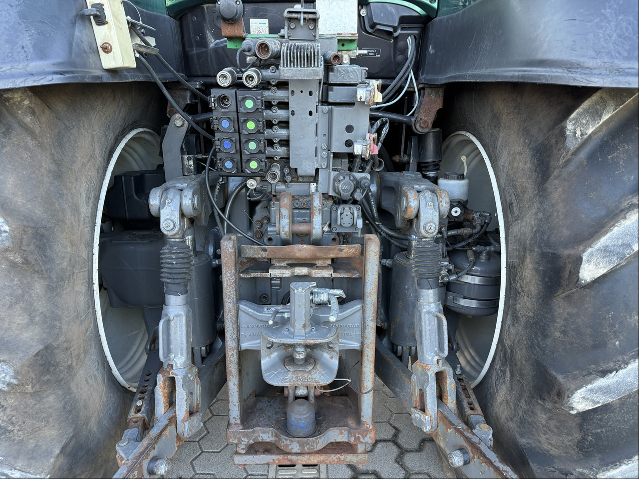 Farm tractor Valtra T194 Versu: picture 8