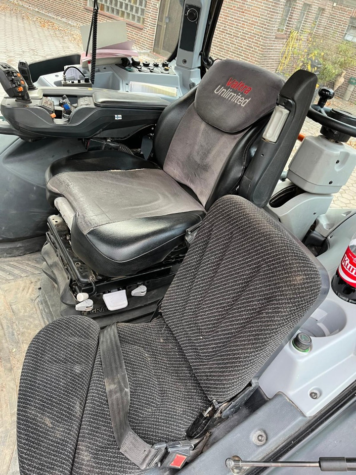 Valtra T214 Direct TwinTrac - Farm tractor: picture 4 Valtra T214 Direct TwinTrac - Farm tractor: picture 4