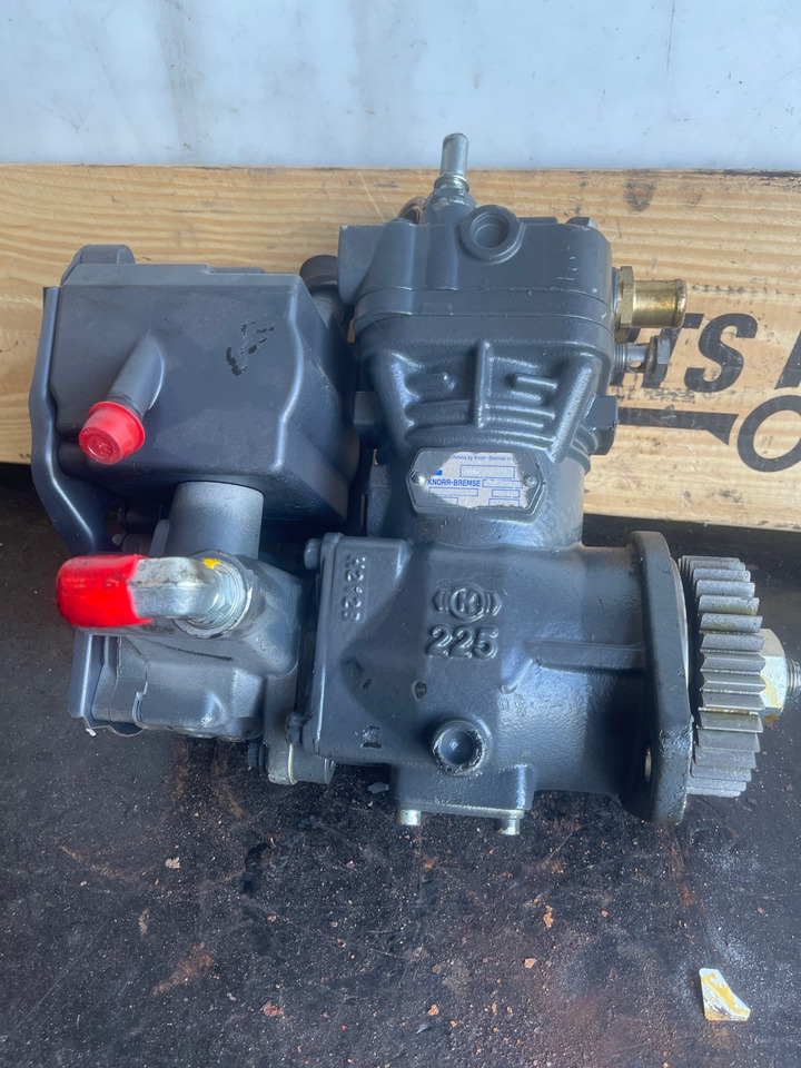 DAF COMPRESSOR 1409441 - Engine and parts for Truck: picture 1 DAF COMPRESSOR 1409441 - Engine and parts for Truck: picture 1