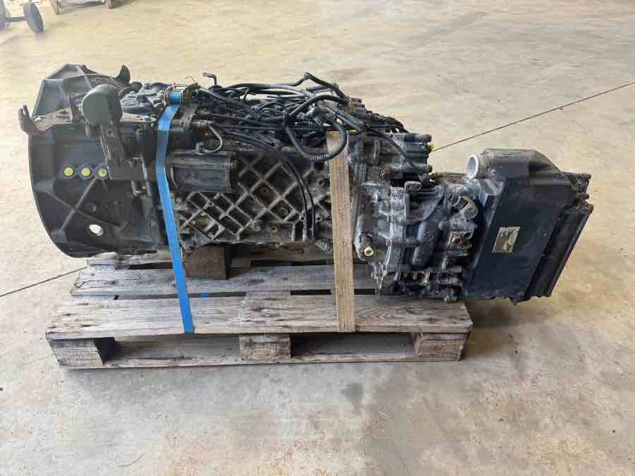 MAN GEARBOX 16S2221 TD RETRADER // 81.32004-6017 - Gearbox for Truck: picture 2 MAN GEARBOX 16S2221 TD RETRADER // 81.32004-6017 - Gearbox for Truck: picture 2