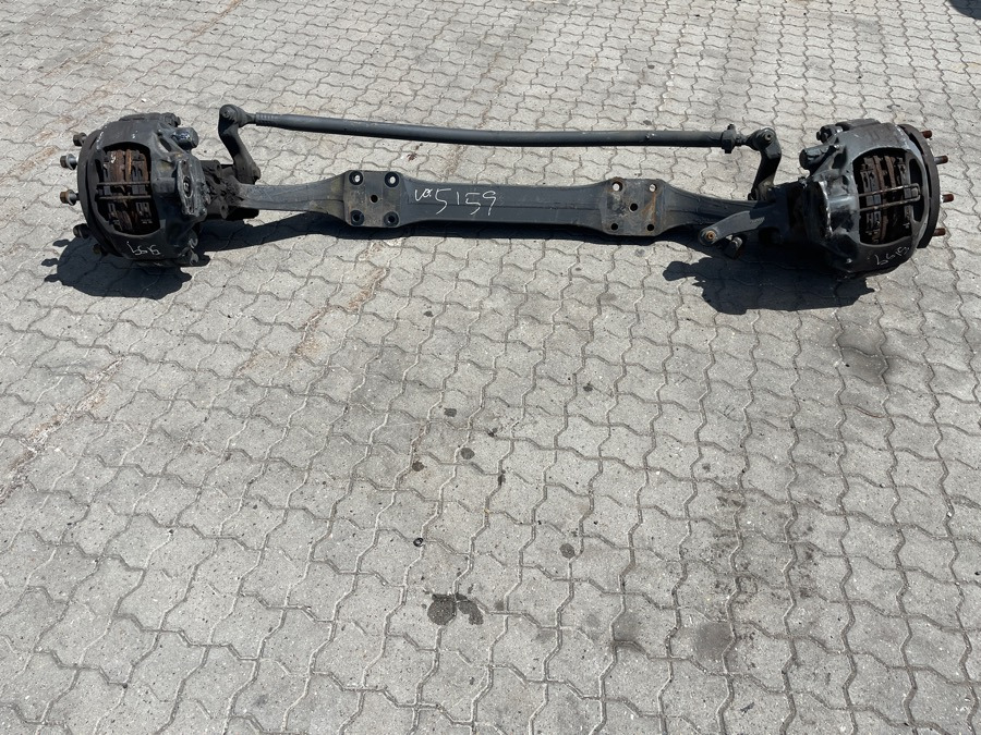 MERCEDES FRONT AXLE A0003301000 - Axle and parts for Truck: picture 2 MERCEDES FRONT AXLE A0003301000 - Axle and parts for Truck: picture 2