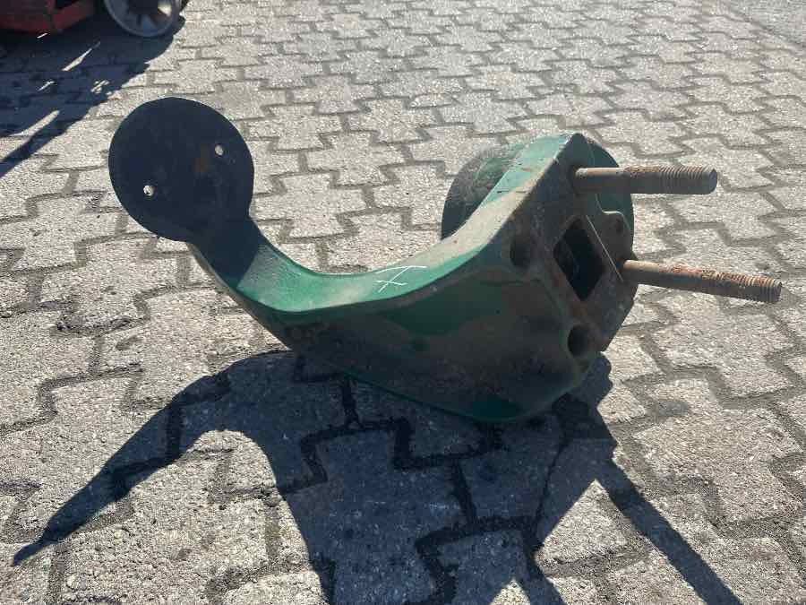 VOLVO BRACKET 21342989 - Frame/ Chassis for Truck: picture 1 VOLVO BRACKET 21342989 - Frame/ Chassis for Truck: picture 1