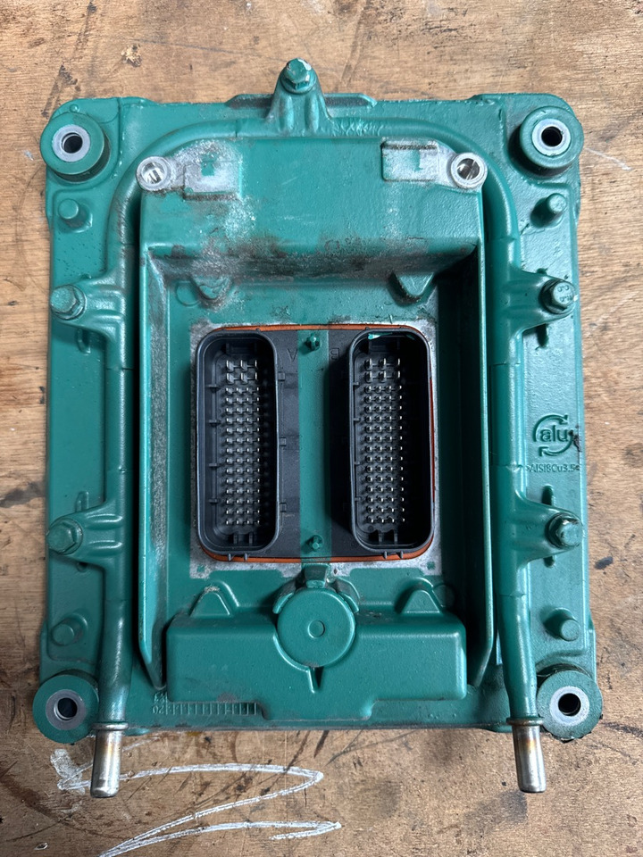 VOLVO ENGINE ECU 23188808 P01 - Electrical system for Truck: picture 2 VOLVO ENGINE ECU 23188808 P01 - Electrical system for Truck: picture 2