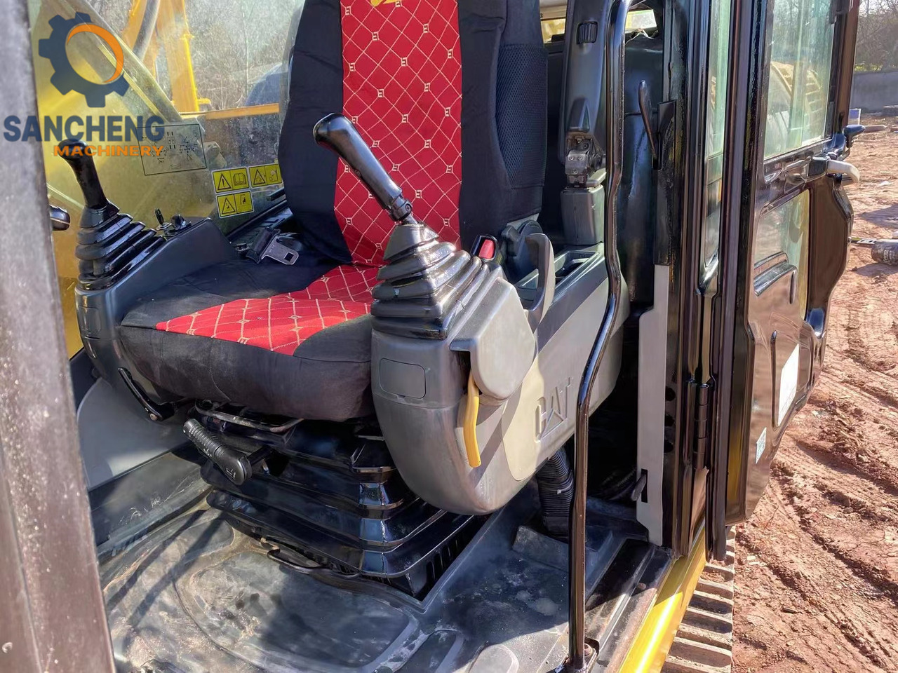 Leasing of CAT 325D CAT 325D: picture 8