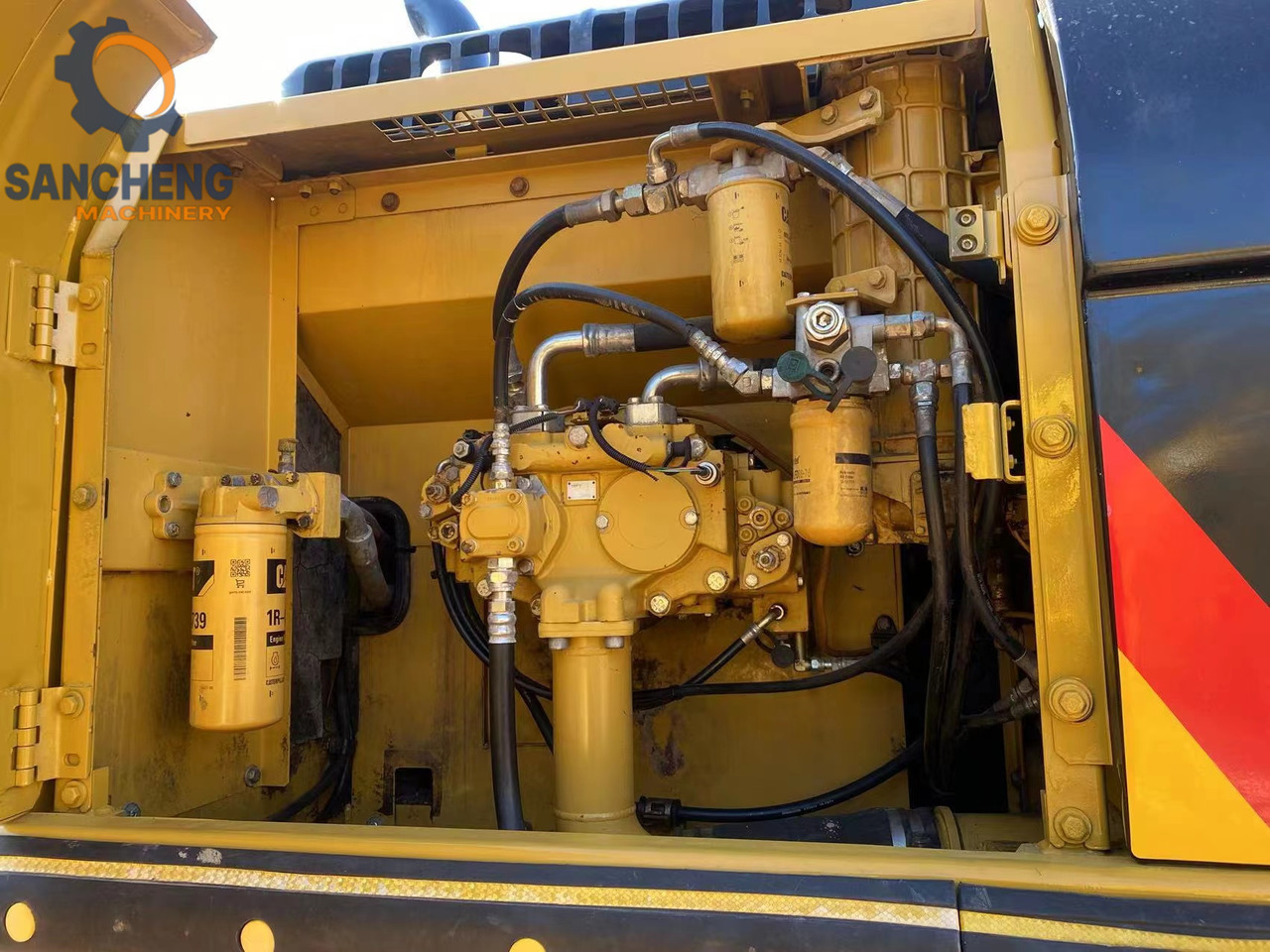 Leasing of CAT 325D CAT 325D: picture 6