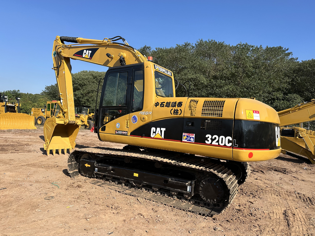 CATERPILLAR 320C - Crawler excavator: picture 3 CATERPILLAR 320C - Crawler excavator: picture 3
